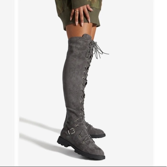 ShoeDazzle Phyllida Tall Flat Boot Gray Magnet Size 11 - Picture 1 of 16